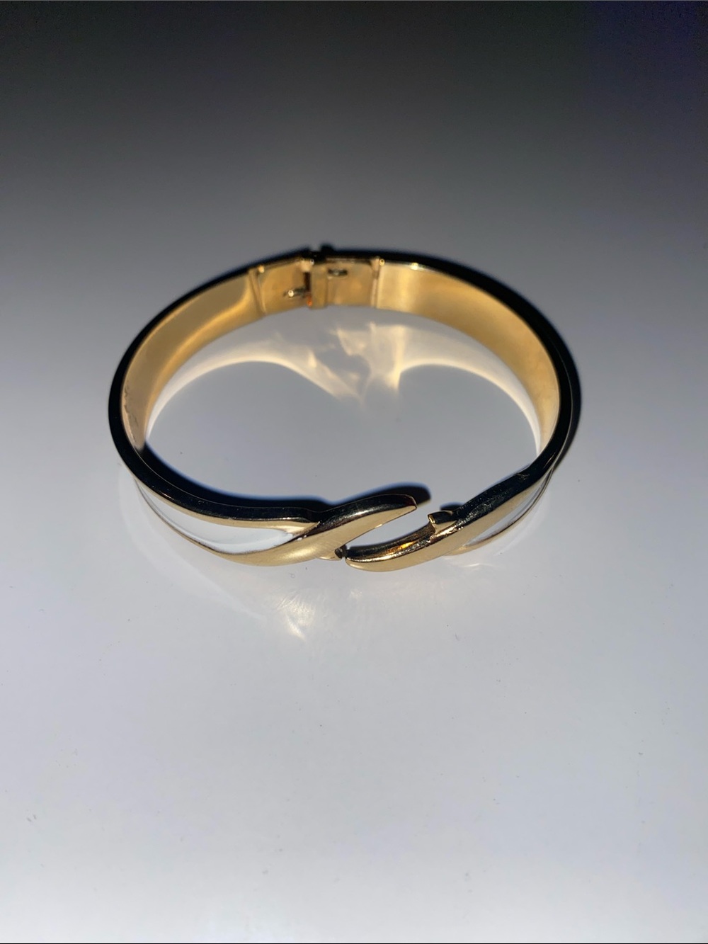 Gold Tone Hinged Twist Bracelet